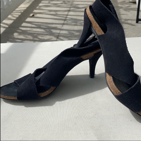 Pedro Garcia Black Suede Sling-Back Sandals - Picture 2 of 3